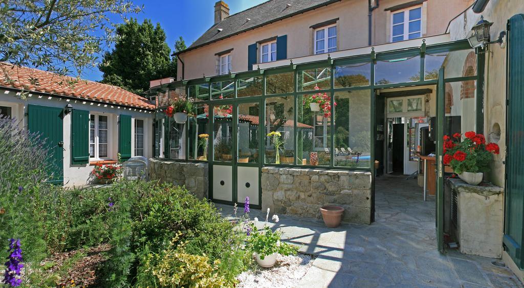 Domaine Le Martinet, The Originals Relais Otel Bouin  Dış mekan fotoğraf