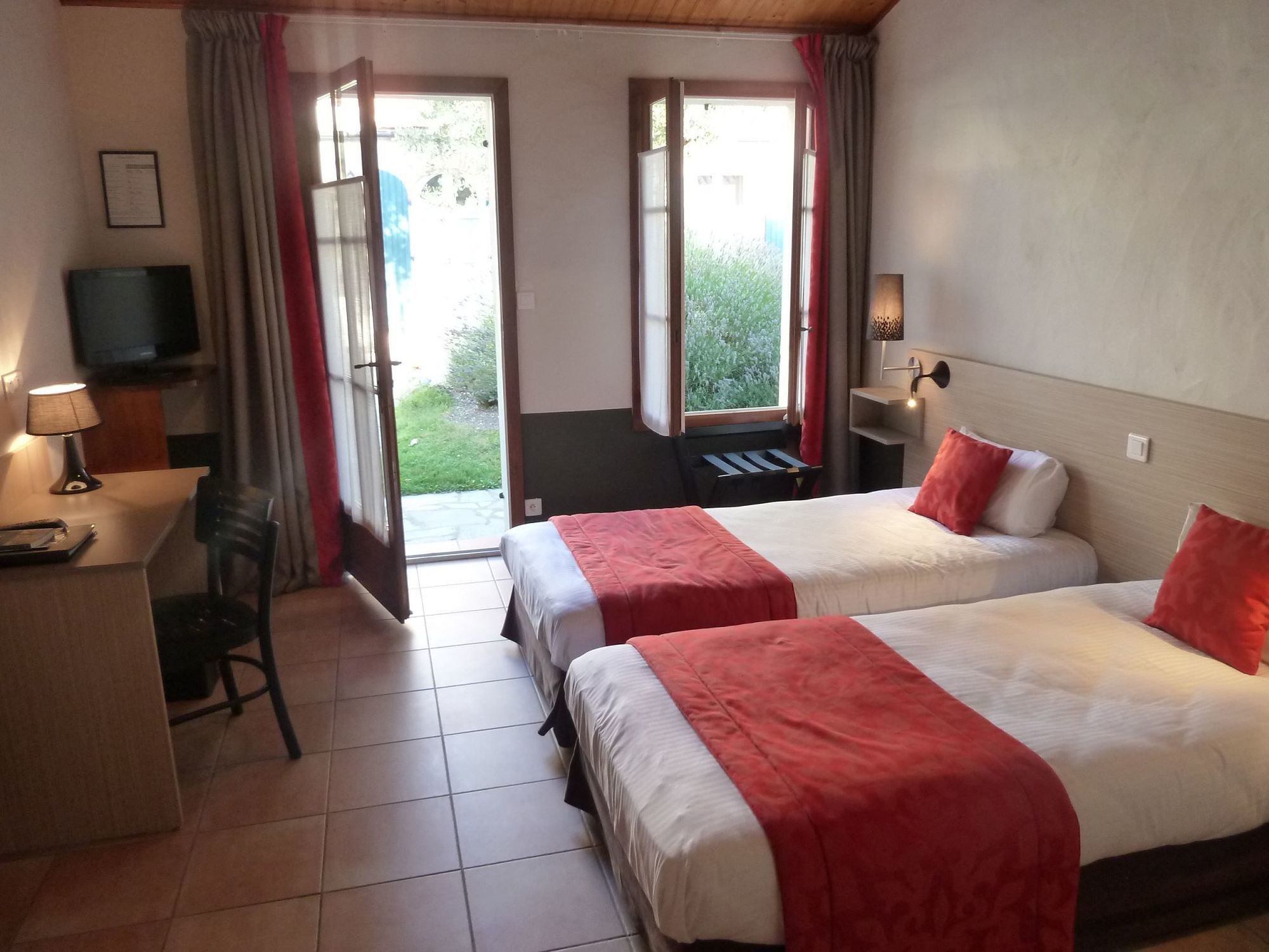Domaine Le Martinet, The Originals Relais Otel Bouin  Dış mekan fotoğraf